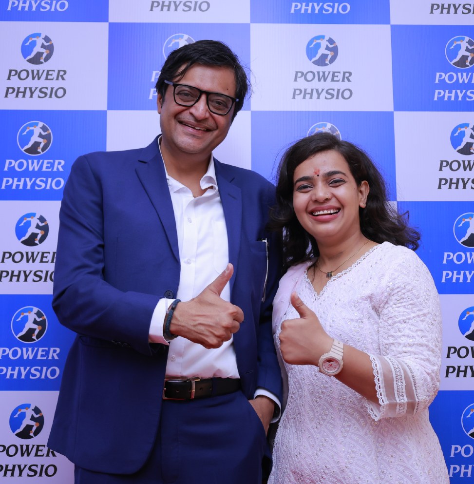 Power Physio_Homepage_image_ Dr. Poonam with Arnav Goswami